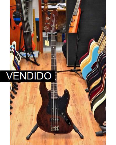 Fender Vintage 62 Jazz Bass Walnut (Japan)